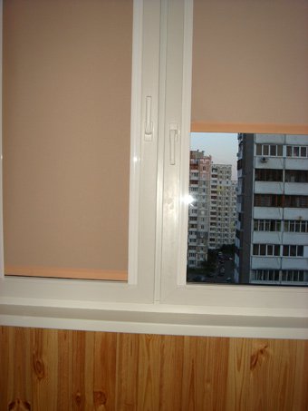 Тканевые ролеты (вид изнутри)